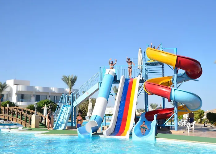 Queen Sharm Aqua Park Hotel